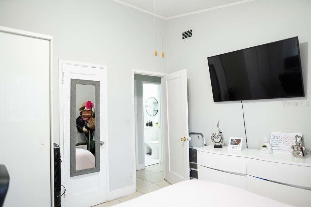 18040 NW 2nd Court, Miami Gardens, FL 33169 Photo