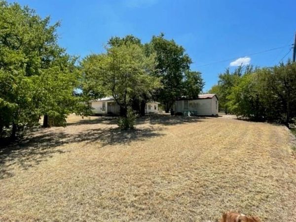 312 Alexander Lane, Bridgeport, TX 76426