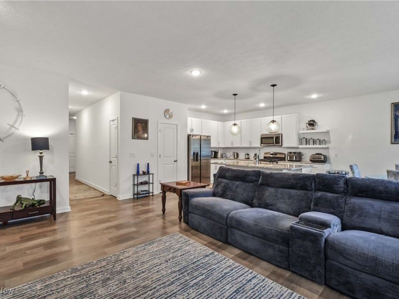 229 Harvest Way, Elyria, OH 44035 Photo 8