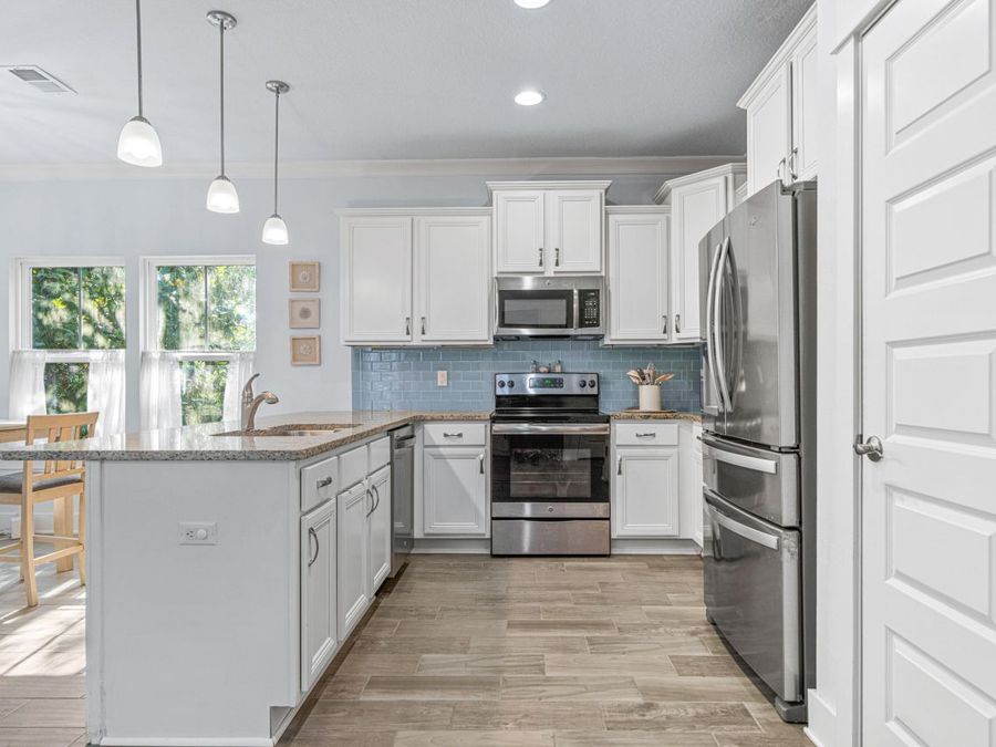 Property Image 6