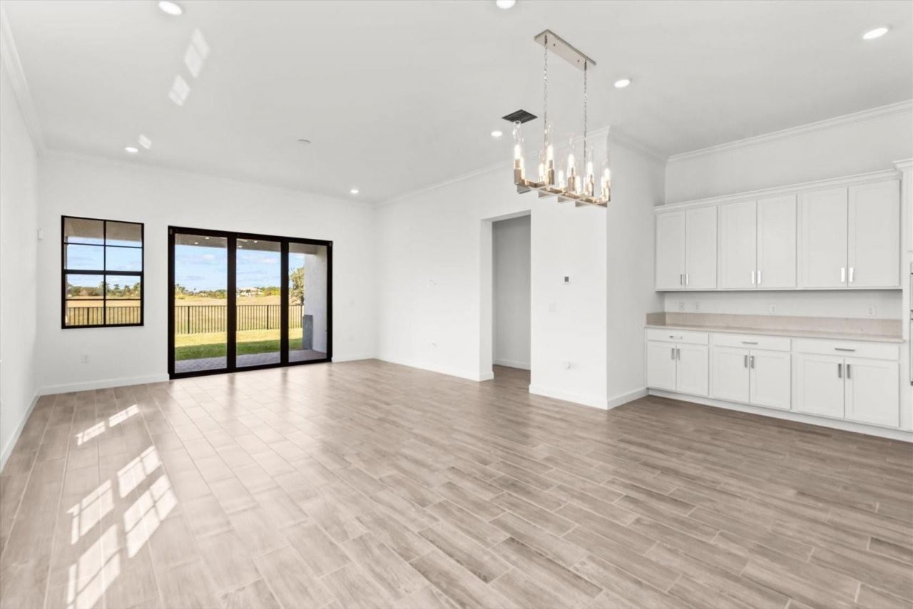 270 SE Fascino Circle, Port Saint Lucie, FL 34984 Photo