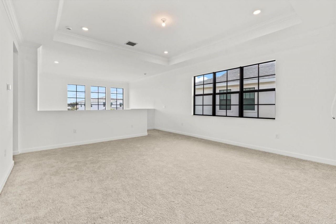 270 SE Fascino Circle, Port Saint Lucie, FL 34984 Photo