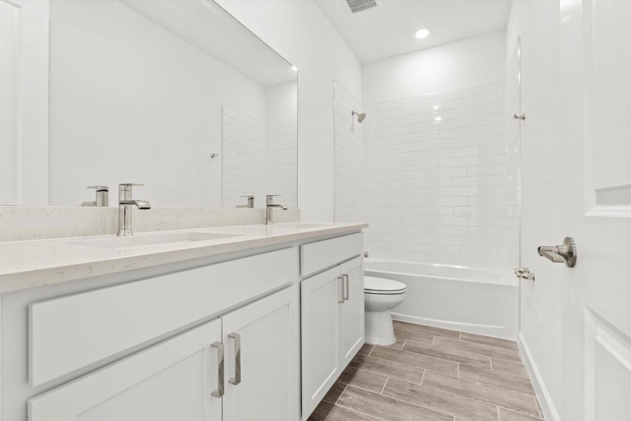 270 SE Fascino Circle, Port Saint Lucie, FL 34984 Photo