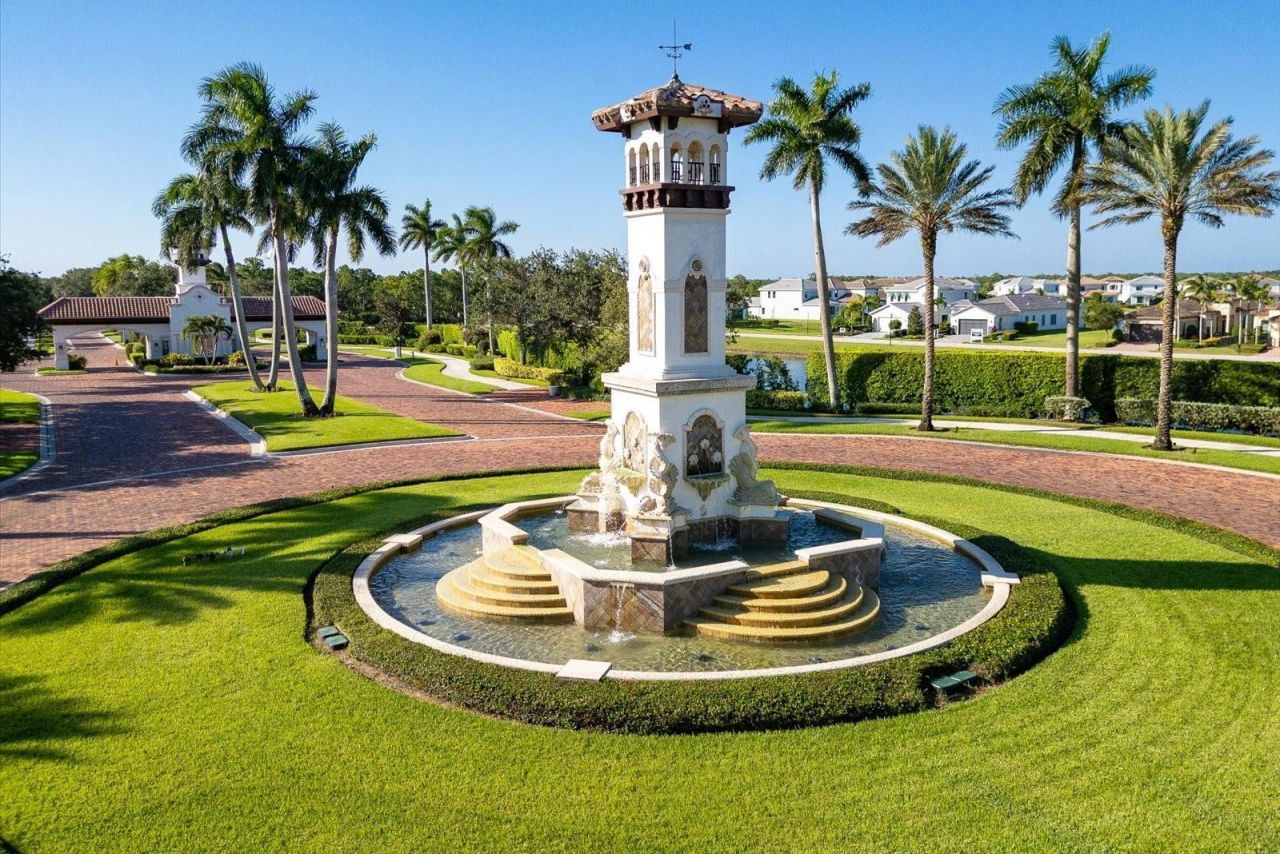 270 SE Fascino Circle, Port Saint Lucie, FL 34984 Photo