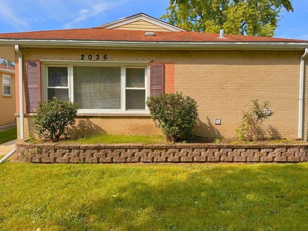 2036 S 15th Avenue, Broadview, IL 60155