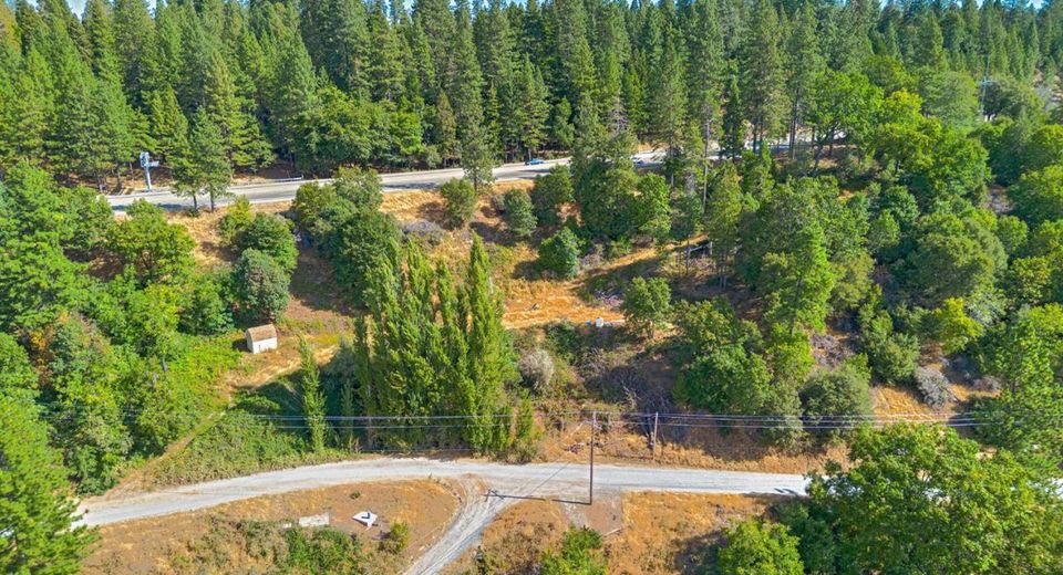 4921 Eight Mile Rd, Camino, CA 95709 Photo