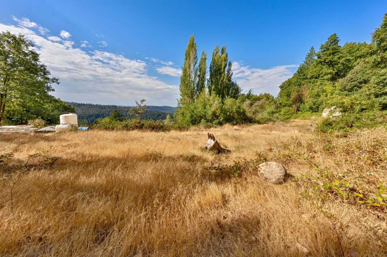 4921 Eight Mile Rd, Camino, CA 95709 Photo