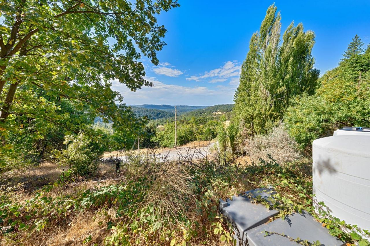 4921 Eight Mile Rd, Camino, CA 95709 Photo