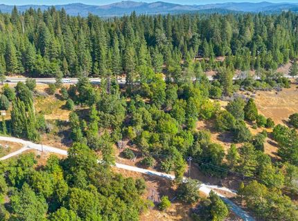 4921 Eight Mile Rd, Camino, CA 95709 Photo