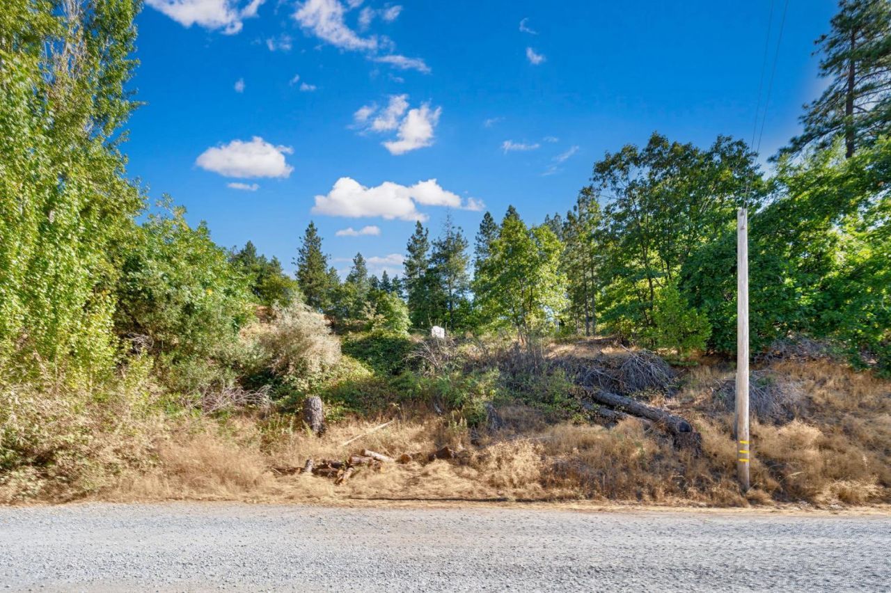 4921 Eight Mile Rd, Camino, CA 95709 Photo