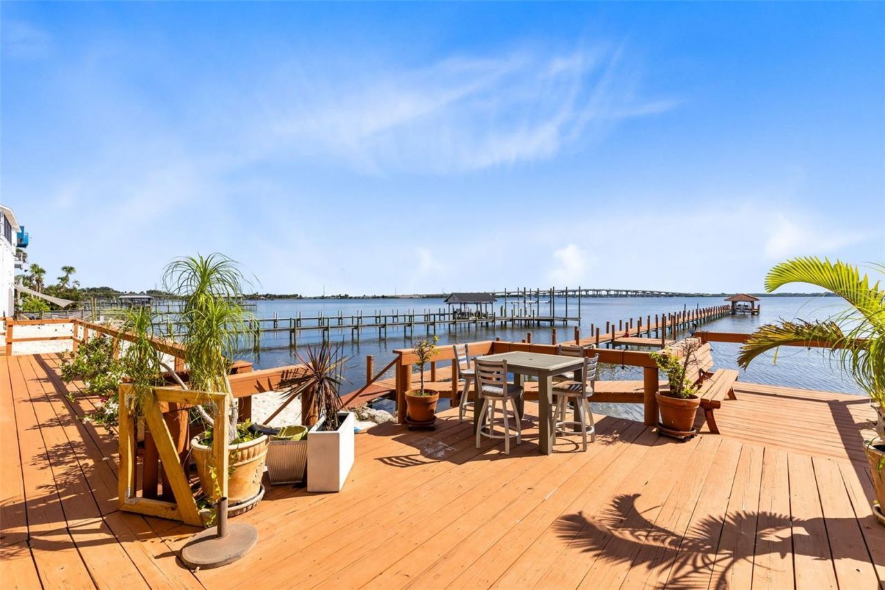 2636 N Indian River Drive, Cocoa, FL 32922 Photo