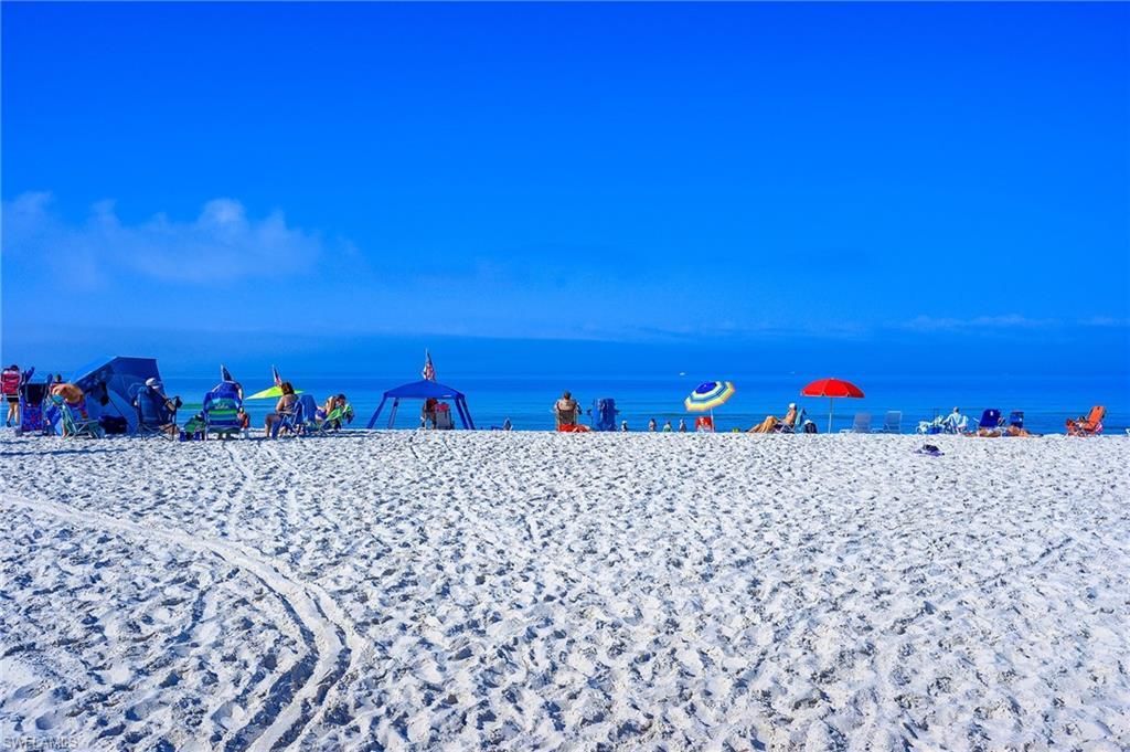 613 Beachwalk Cir, Unit J-204, Naples, FL 34108 Photo