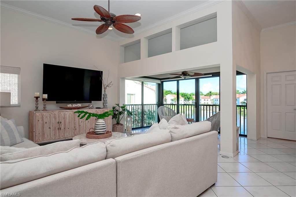 613 Beachwalk Cir, Unit J-204, Naples, FL 34108 Photo