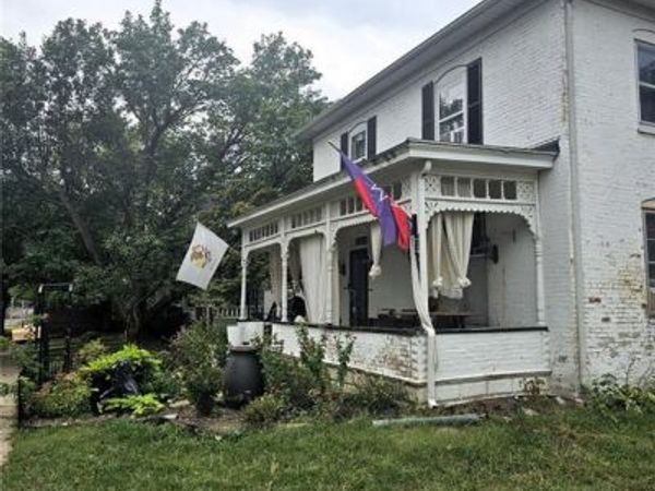 632 Jefferson Street, Hillsboro, IL 62049