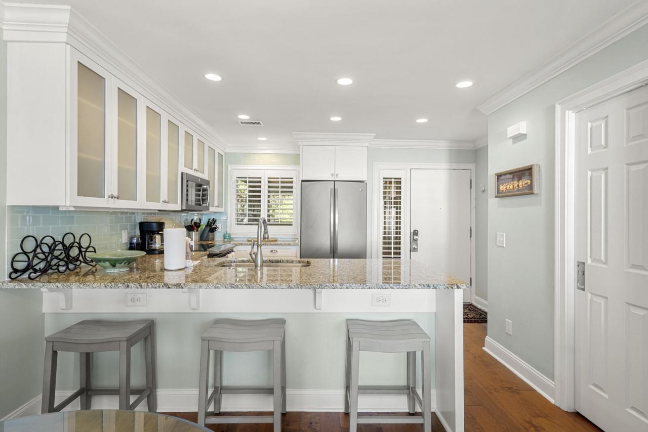 4420 Sea Forest Drive Photo 18