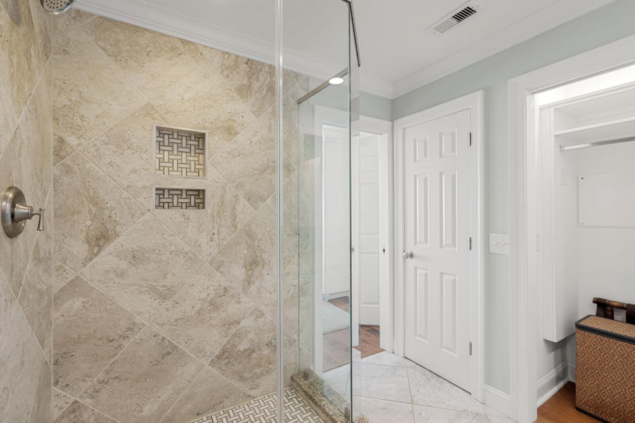 4420 Sea Forest Drive Photo 34