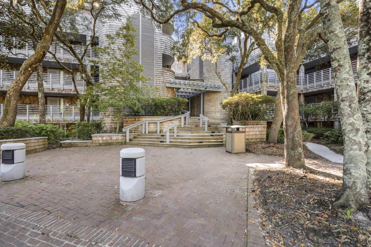 4420 Sea Forest Drive Photo 43