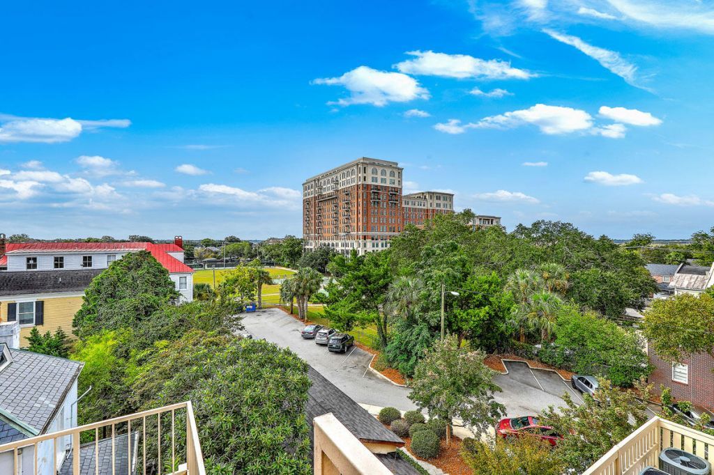 55 Ashley Avenue Photo 31