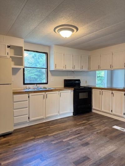 1875 Salterstown Road Photo 10