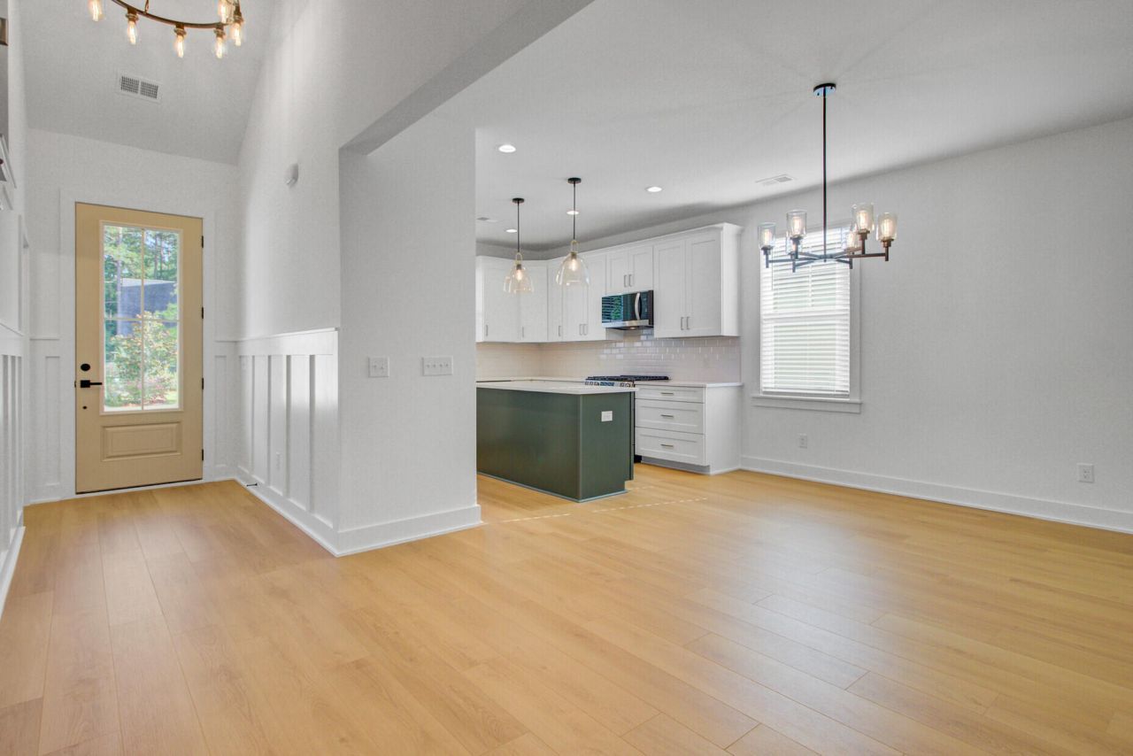 396 Decatur Drive Photo 11