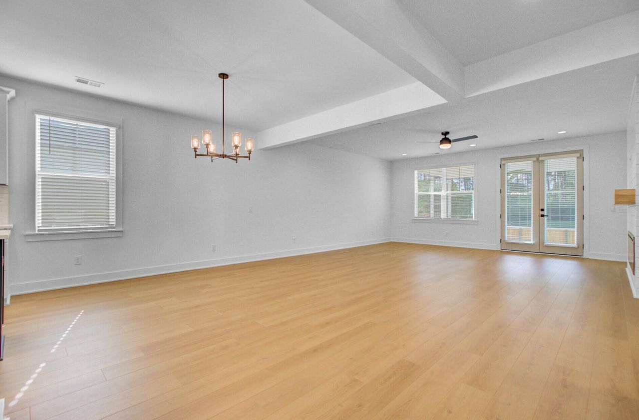 396 Decatur Drive Photo 12