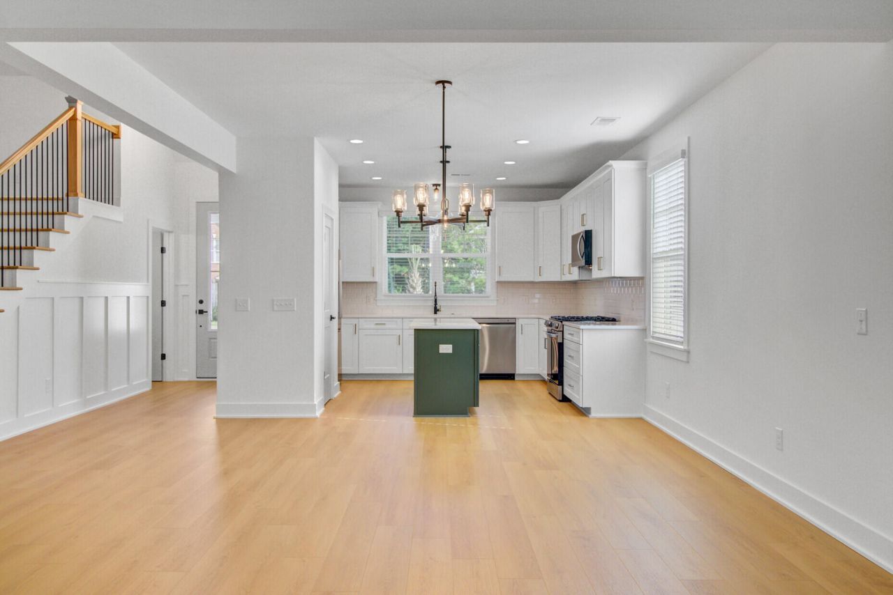 396 Decatur Drive Photo 16