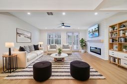 396 Decatur Drive photo 4