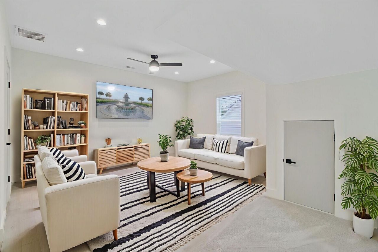 396 Decatur Drive Photo 8