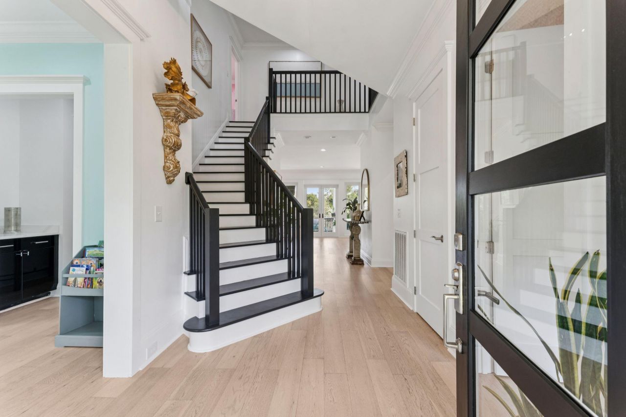 1212 Winding Creek Court Photo 5