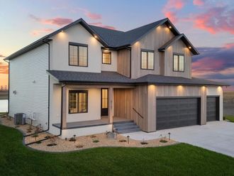 8147 Memory Lane Horace, ND 58047