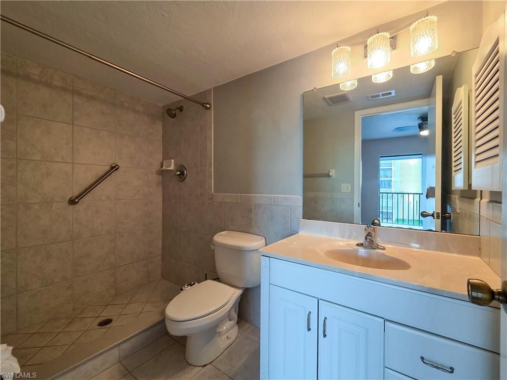 4371 Bay Beach Ln, Unit 313, Fort Myers Beach, FL 33931 Photo