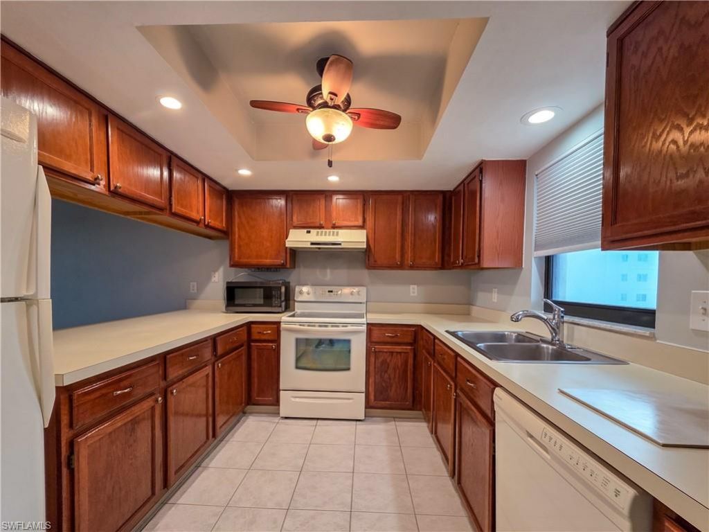 4371 Bay Beach Ln, Unit 313, Fort Myers Beach, FL 33931 Photo