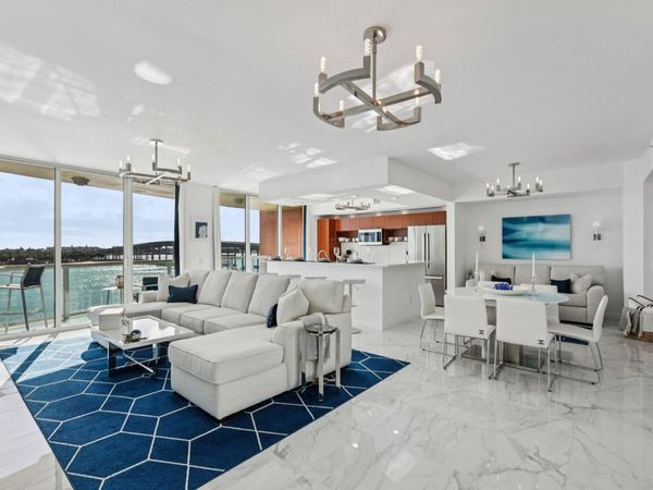 2640 Lake Shore Drive, Unit 507, Riviera Beach, FL 33404