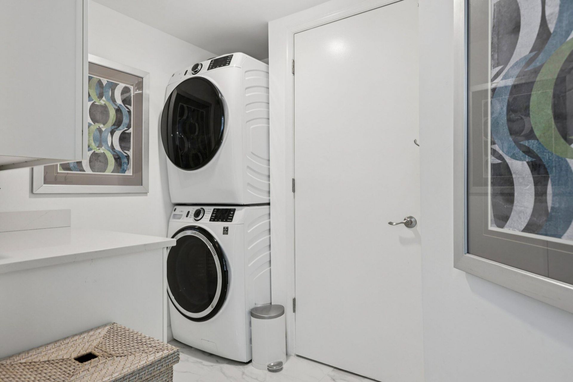 2640 Lake Shore Drive, Unit 507, Riviera Beach, FL 33404 Photo