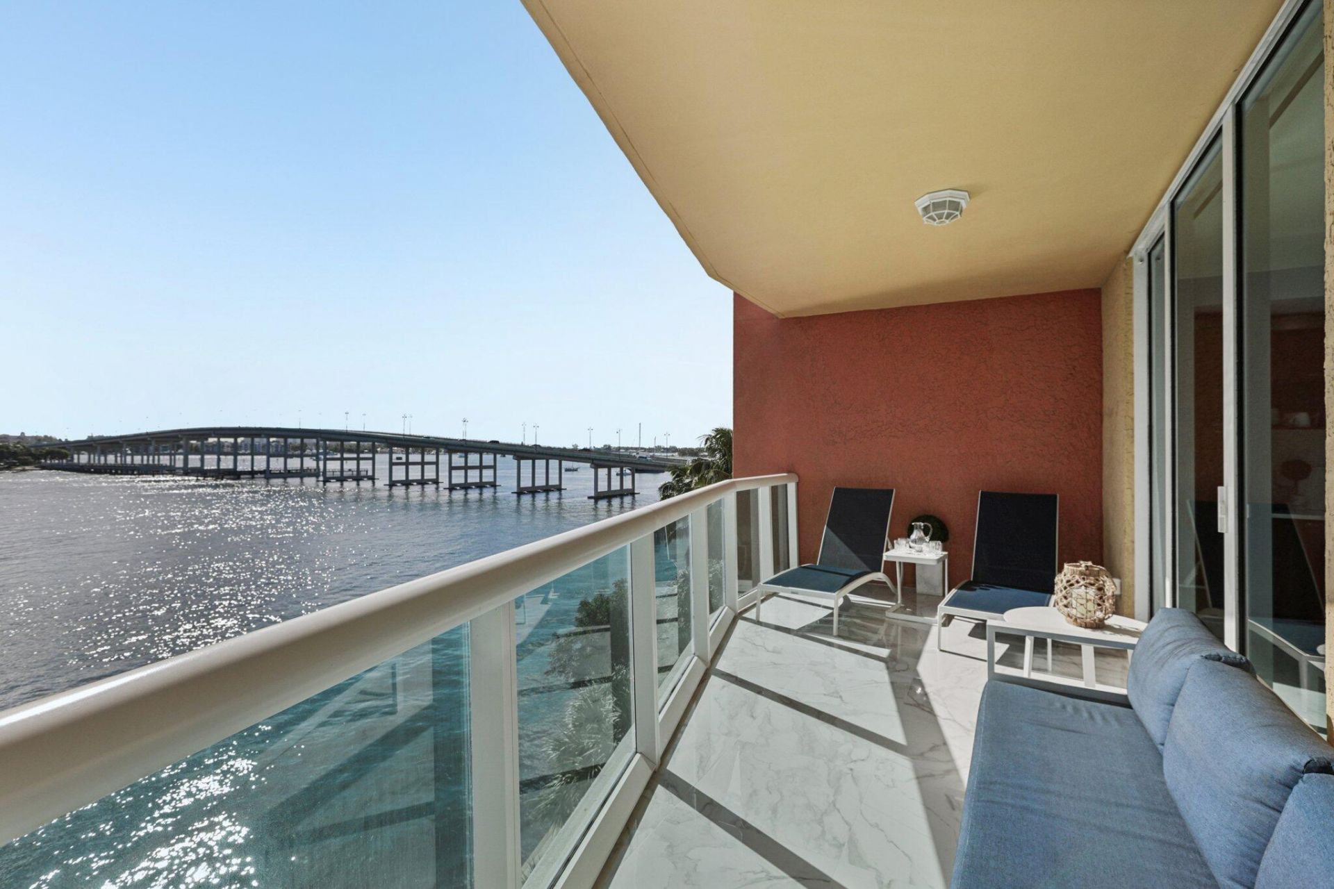 2640 Lake Shore Drive, Unit 507, Riviera Beach, FL 33404 Photo
