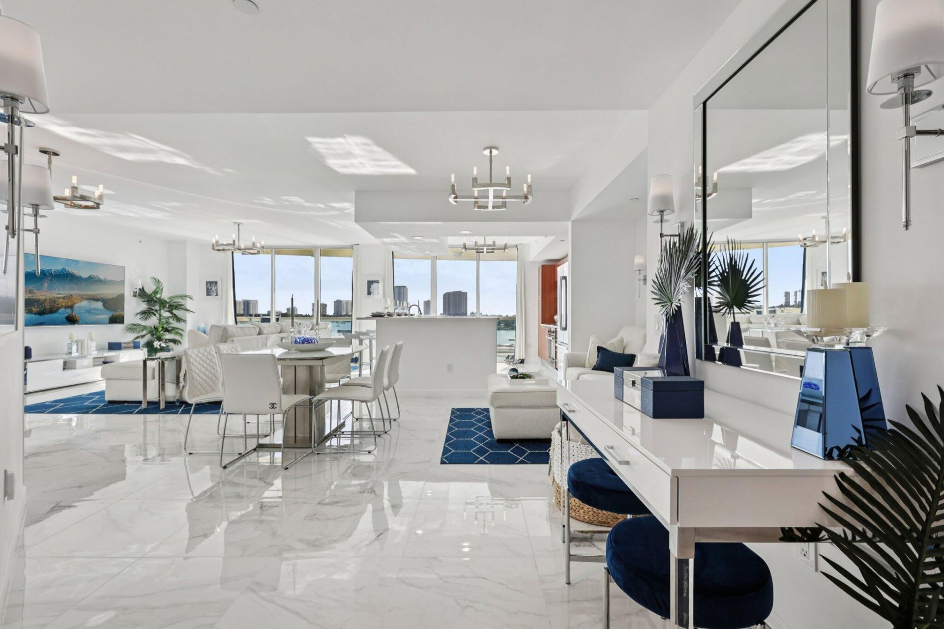 2640 Lake Shore Drive, Unit 507, Riviera Beach, FL 33404 Photo