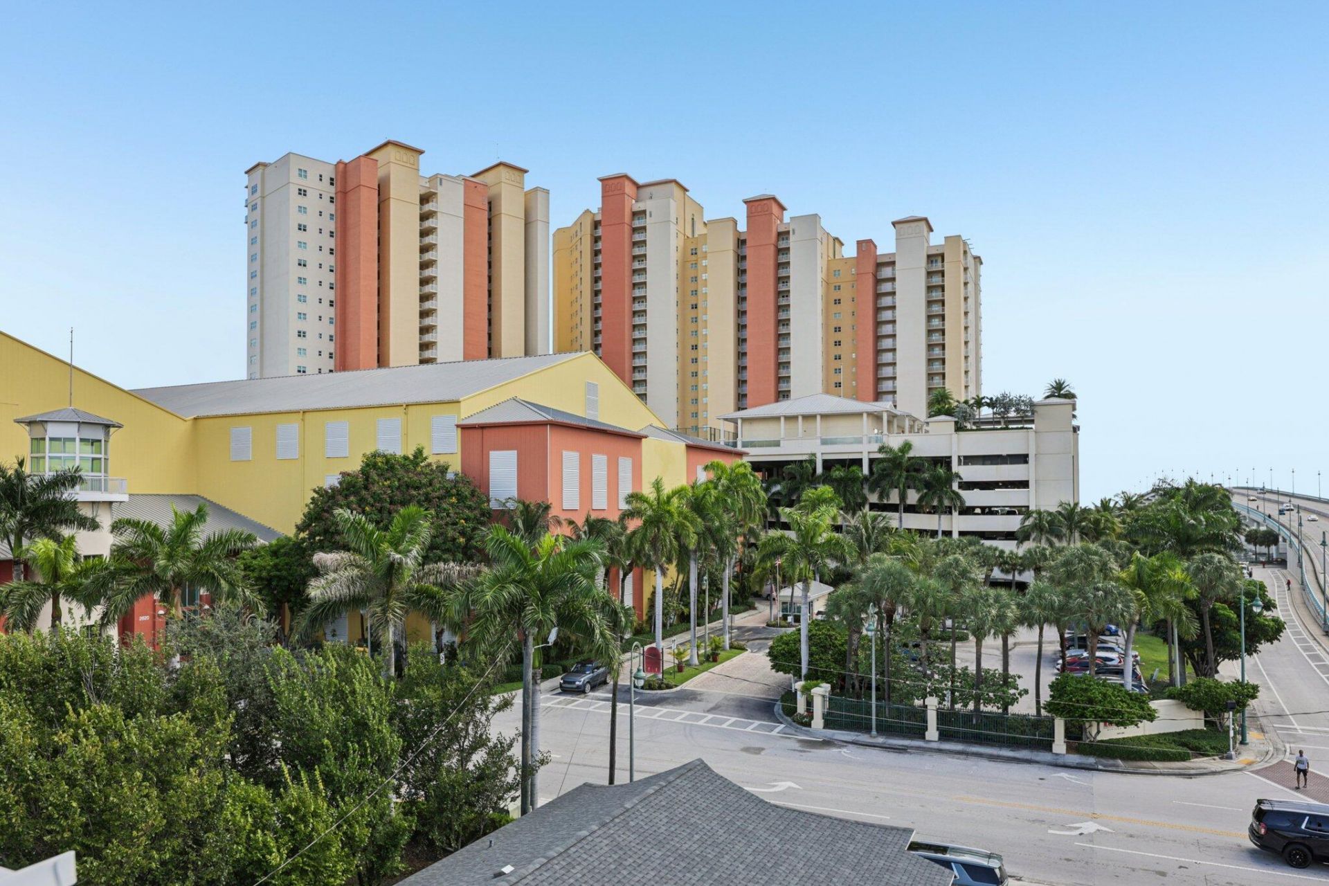 2640 Lake Shore Drive, Unit 507, Riviera Beach, FL 33404 Photo