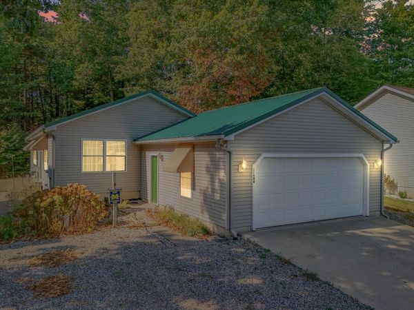 11600 Baker Road, Jerome, MI 49249