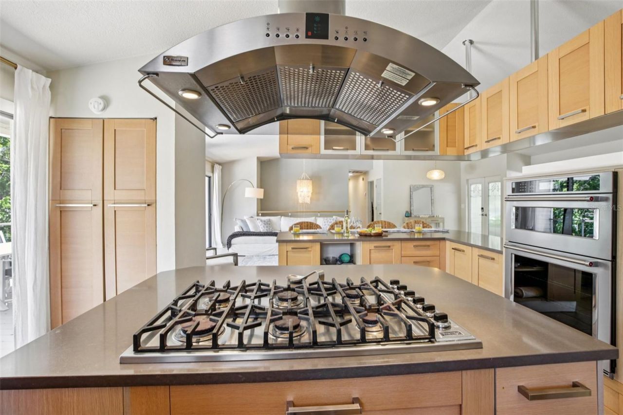 3390 Bayou Sound, Longboat Key, FL 34228 Photo