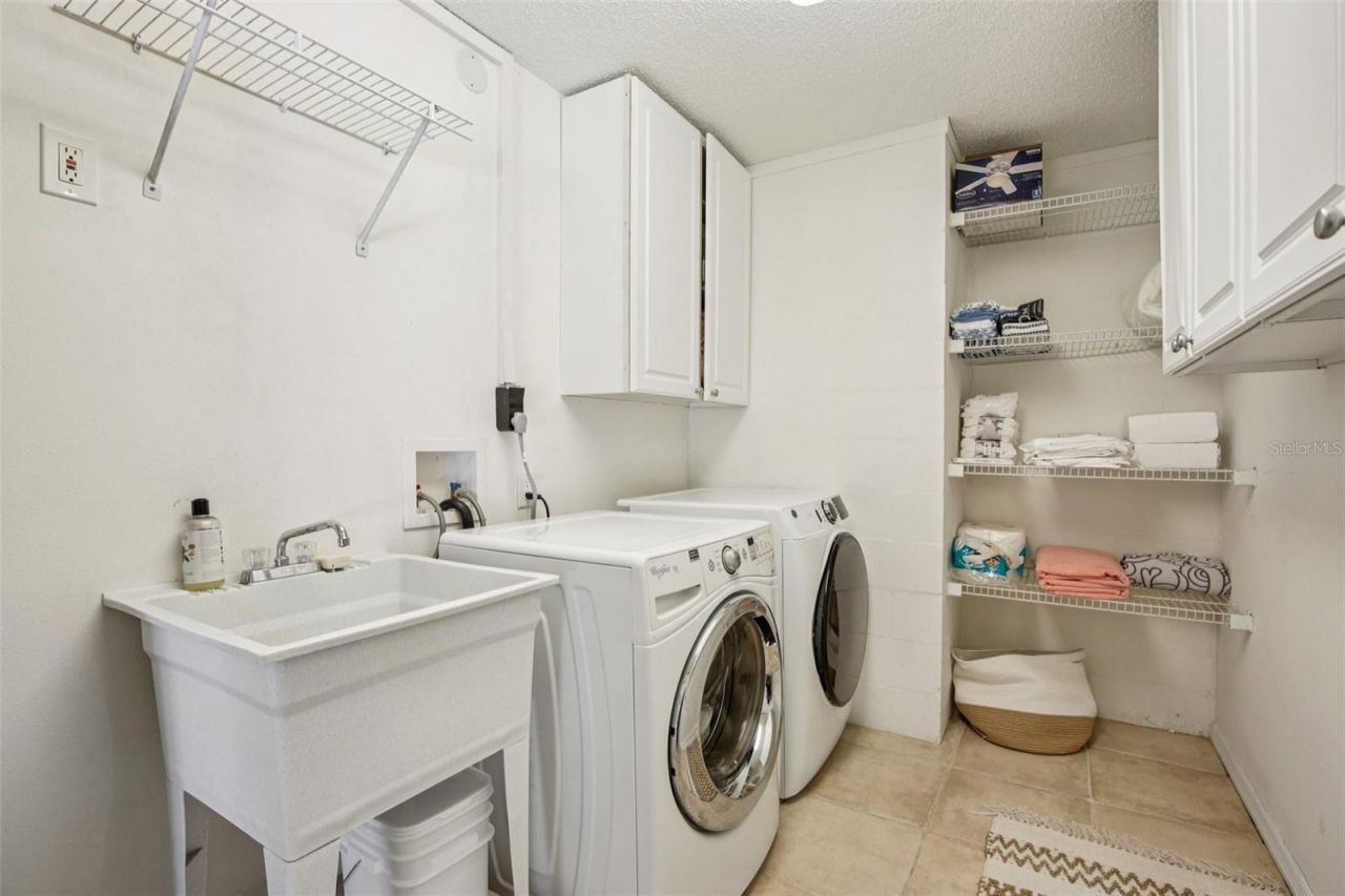 3390 Bayou Sound, Longboat Key, FL 34228 Photo