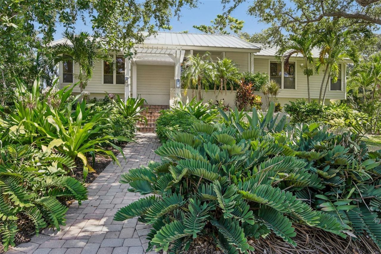 3390 Bayou Sound, Longboat Key, FL 34228 Photo