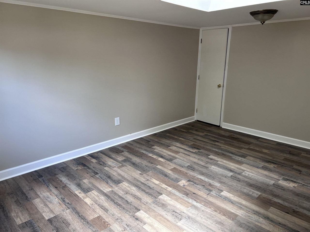 131 Cotney Road Road Photo 6