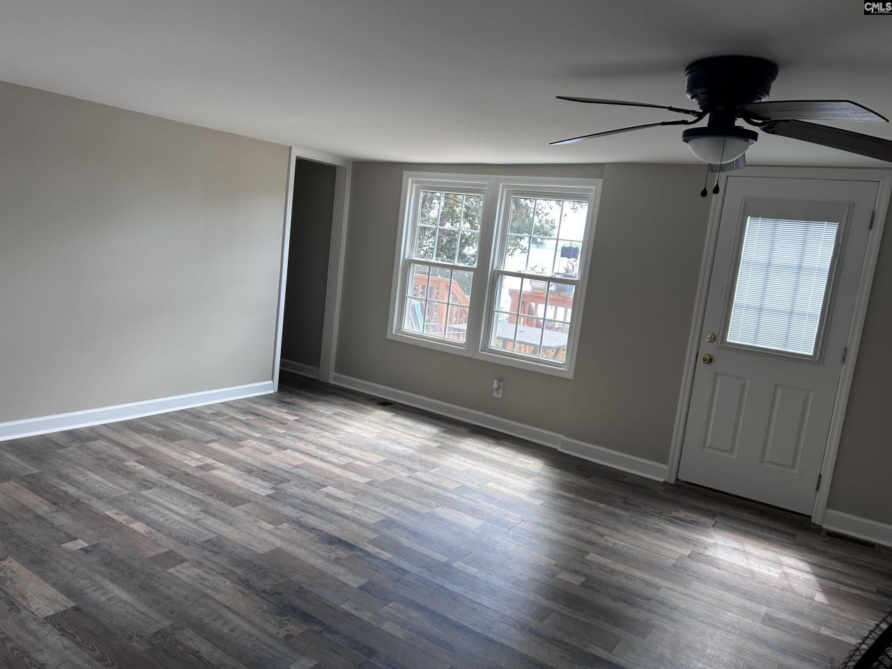 131 Cotney Road Road Photo 9