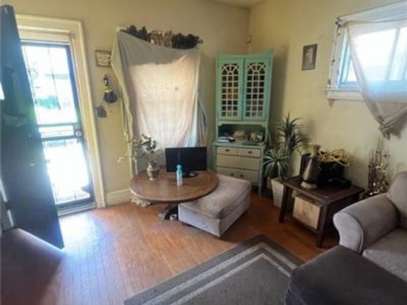 12503 Marston Avenue, Cleveland, OH 44105 Photo 2