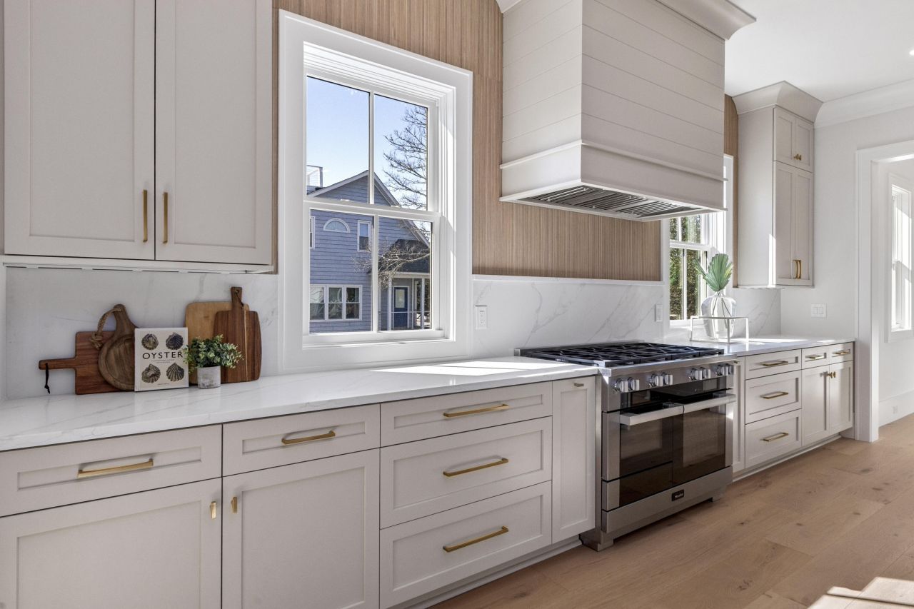 2923 Middle Street Photo 13