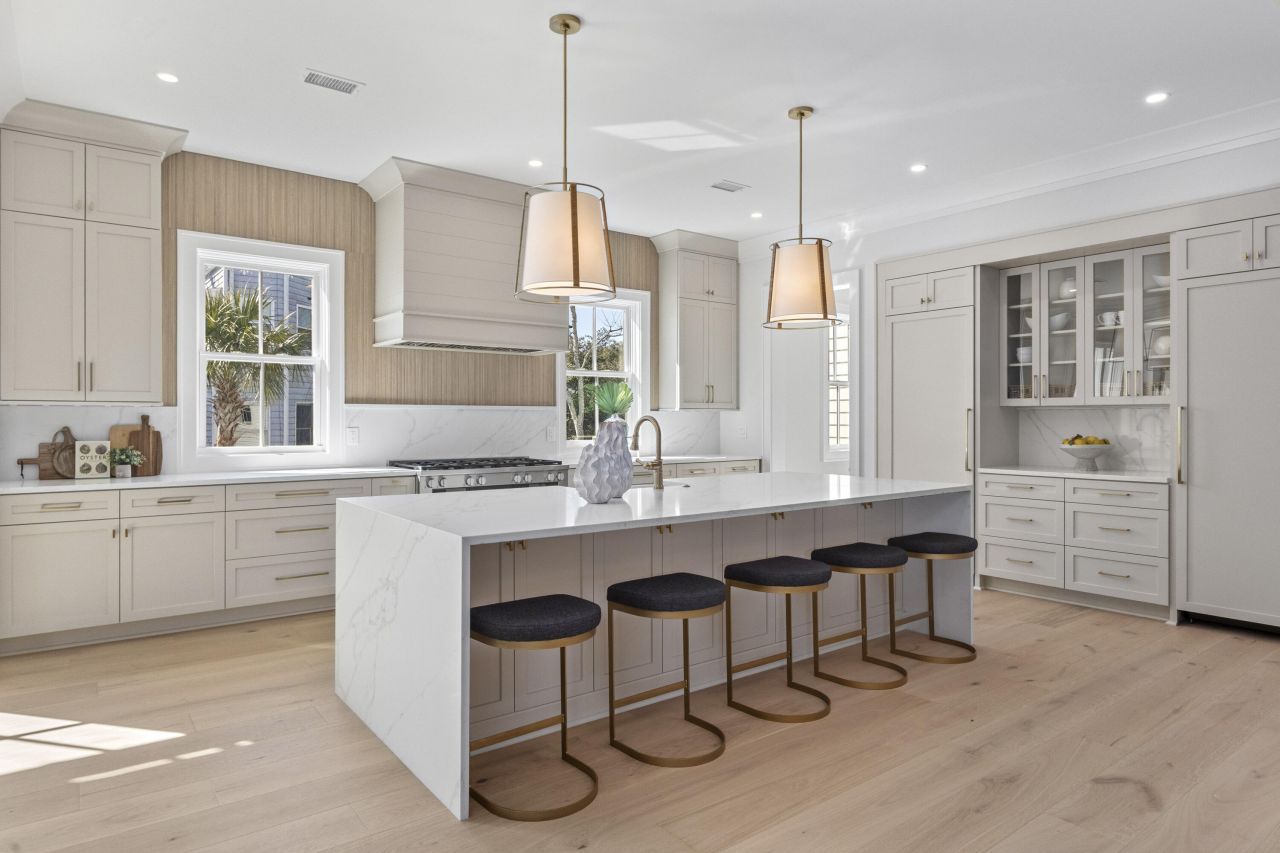 2923 Middle Street Photo 18