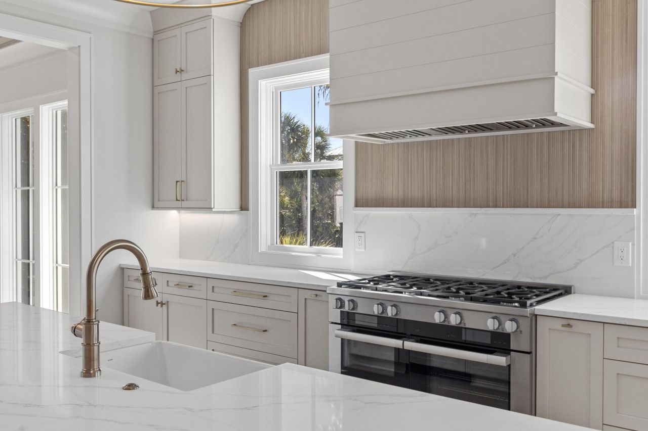 2923 Middle Street Photo 19