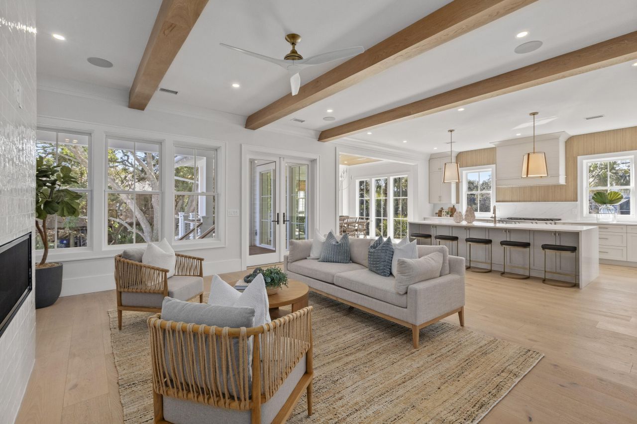 2923 Middle Street Photo 22