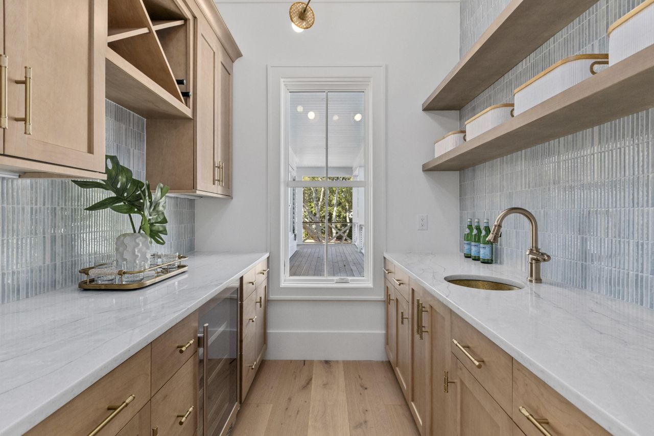 2923 Middle Street Photo 25