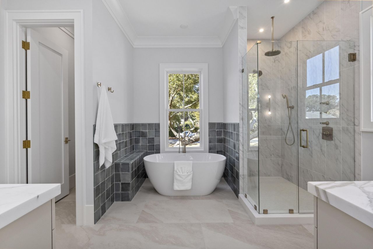 2923 Middle Street Photo 30